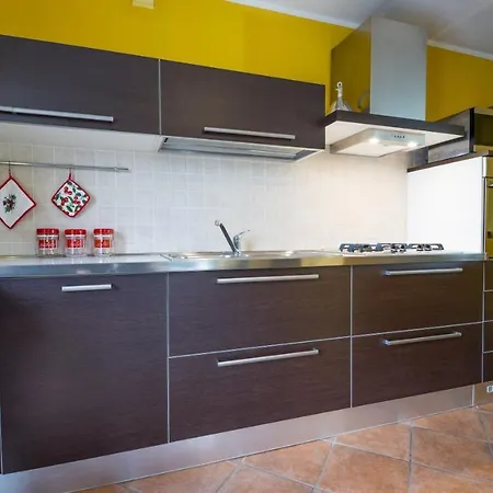 Italianway - Badellini 16 Casa vacanze Trezzo Tinella